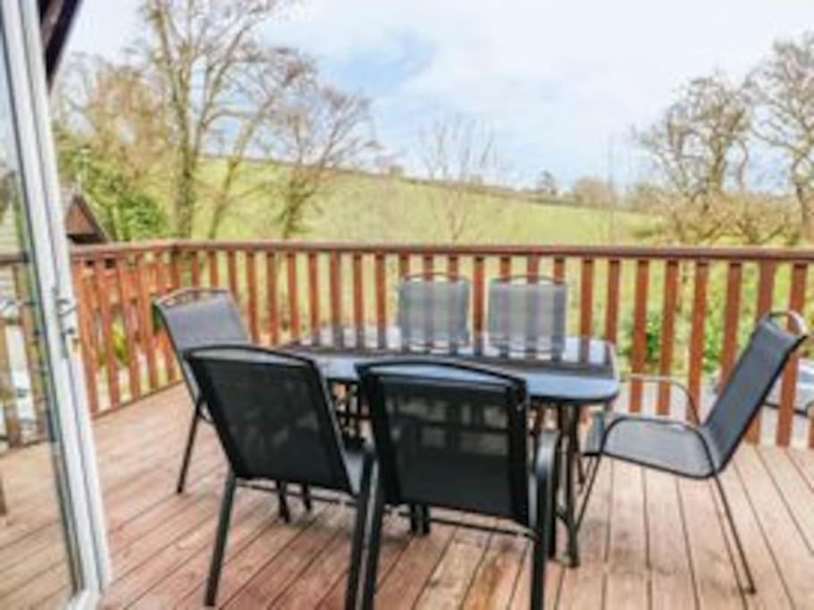 3 Bedroom Lodge With Hot Tub On Lovely Quiet Holiday Park In Cornwall Gunnislake Exterior foto